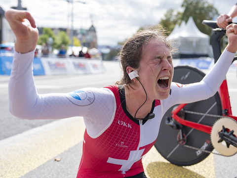 Flurina Rigling en or, Fabian Recher en argent