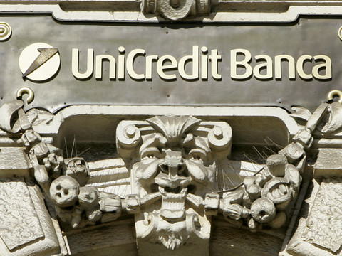UniCredit résilie ses accords avec CNP Assurances et Allianz