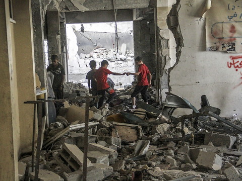 Gaza: la Défense civile annonce 15 nouveaux morts dans une attaque