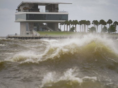 Etats-Unis: au moins 3 morts lors du passage de l'ouragan Hélène