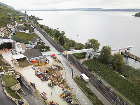 Début du percement du tunnel de Gléresse (BE)
