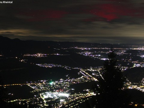 Le ciel suisse trop nuageux pour observer les aurores boréales