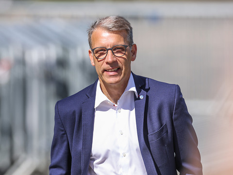 La SFL propose Peter Knäbel comme président de l'ASF