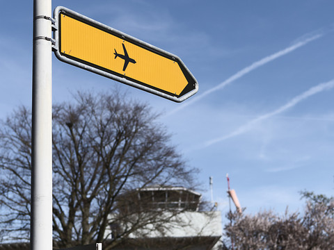 Projet à 300 millions pour surveiller le ciel suisse suspendu
