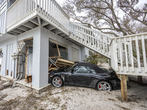 Pénurie de carburant après le passage de l'ouragan en Floride