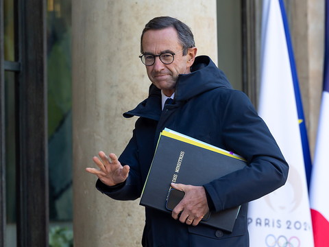 La France veut faire voter une nouvelle loi immigration début 2025