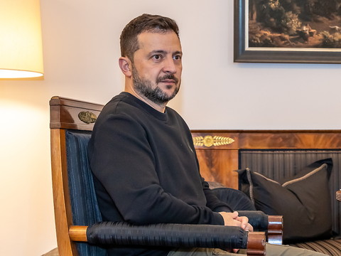 Volodymyr Zelensky presse l'Otan d'inviter l'Ukraine