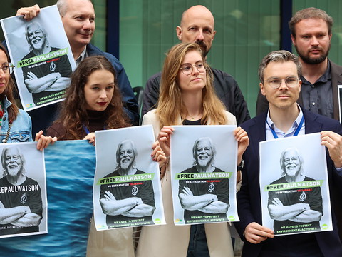 Paul Watson a demandé l'asile politique à la France (Sea Shepherd)
