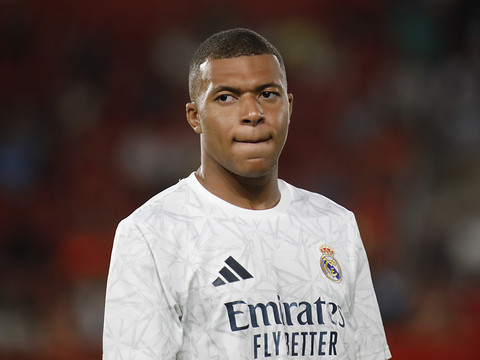 Mbappé garde ses explications pour la justice, 