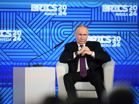 Poutine annonce qu'il n'ira pas au sommet du G20 au Brésil