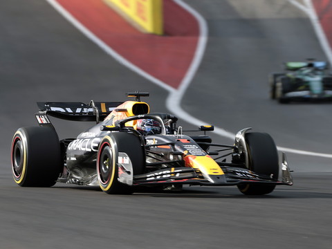Verstappen en pole pour la course sprint
