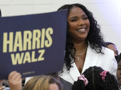 Présidentielle américaine: Kamala Harris soutenue par Lizzo