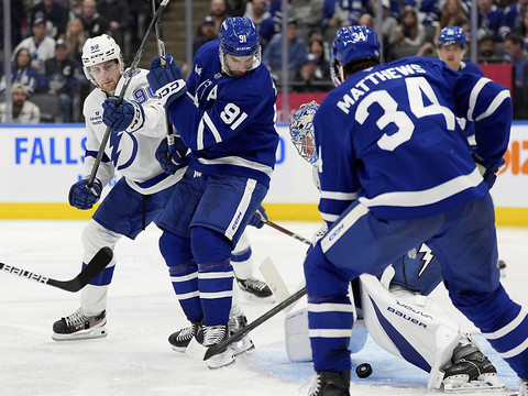 Un deuxième tiers fatal pour Janis Moser et le Lightning