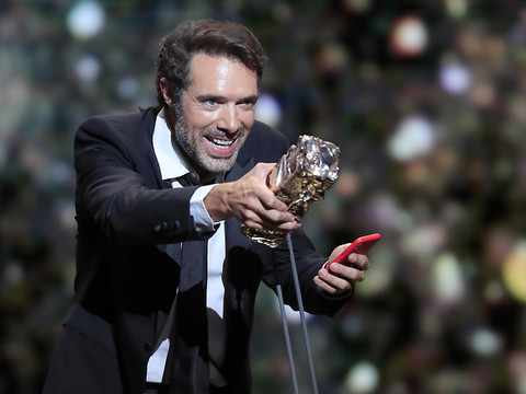 Nicolas Bedos condamné à un an de prison dont 6 mois avec sursis