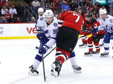 Janis Moser et Tampa dominent New Jersey