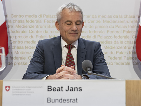 Une commission dépose une plainte suite à des fuites dans la presse