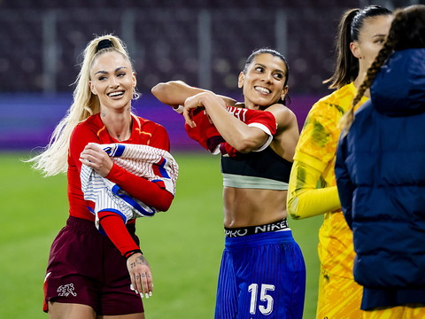 Un milliard d'euros investis dans le foot féminin d'ici 2030