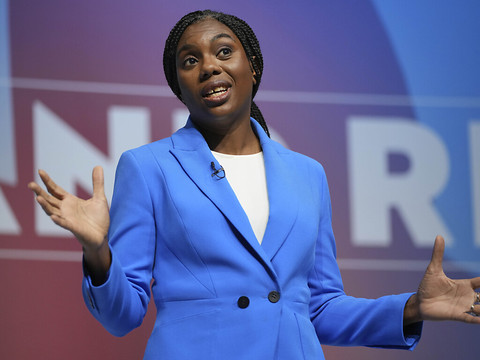 La très à droite Kemi Badenoch élue à la tête du parti conservateur
