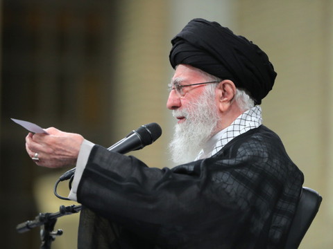 L'Iran menace Israël et Washington, tir de drones d'Irak sur Israël