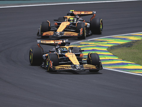 Norris gagne le sprint et reprend des points à Verstappen