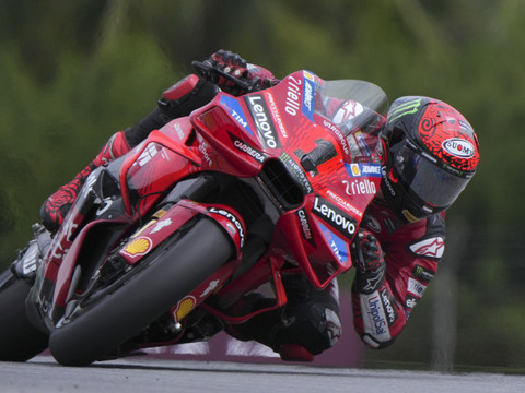 MotoGP: Bagnaia gagne et revient à 24 points de Martin