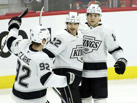 Fiala et Meier marquent