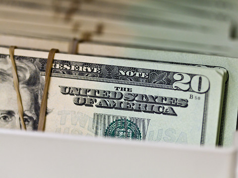 Le dollar s'envole, dopé par d'une possible élection de Trump