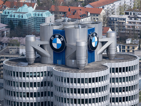 BMW: effondrement du bénéfice net au troisième trimestre