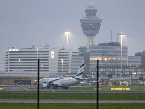 Match à Amsterdam: 62 personnes arrêtées, 5 blessés