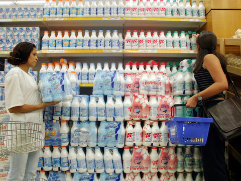 Brésil: l'inflation accélère à 4,76% en octobre