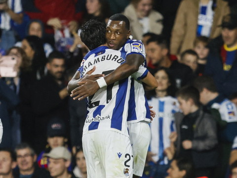 Barcelone battu par la Real Sociedad