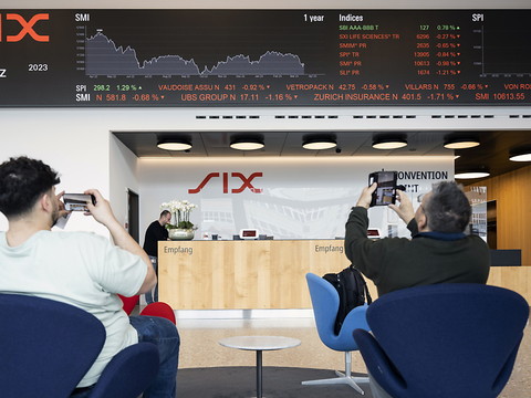 SIX acquiert Acquis, valorisé autour de 200 millions de livres