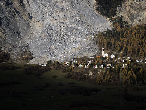 Le village de Brienz (GR) doit être évacué d'ici dimanche