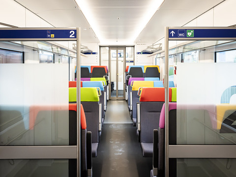 Présentation des nouveaux trains Flirt Evo de Stadler Rail