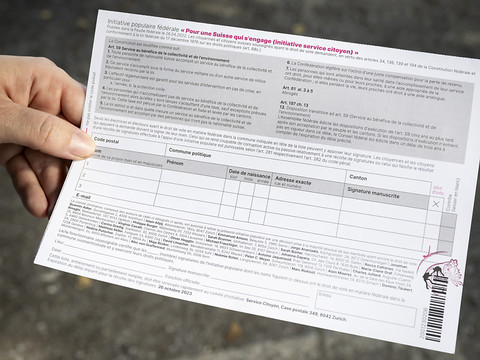 Démocratie directe: tests en vue pour la récolte de signatures électroniques en Suisse