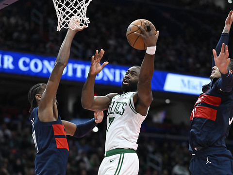 Capela et George ont tous deux connu la défaite vendredi