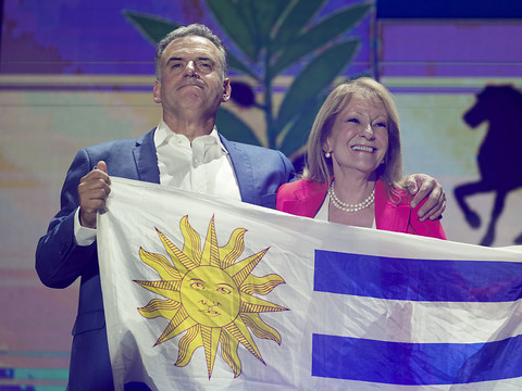 L'opposant de gauche remporte la présidentielle en Uruguay
