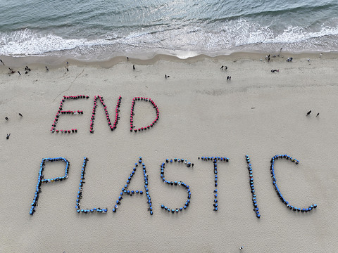 Négociations de la dernière chance sur la pollution plastique