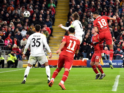 Ligue des champions: carton plein pour les Reds