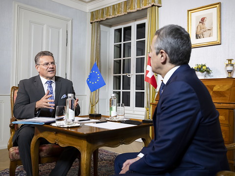 Bruxelles veut faire passer les relations avec la Suisse au niveau supérieur