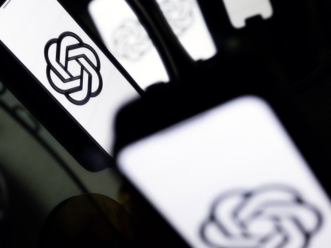 Plainte d'un collectif de grands médias canadiens contre OpenAI