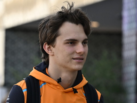 Sprint: Norris laisse la victoire à Piastri