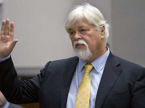 Le militant écologiste Paul Watson en prison jusqu'au 18 décembre