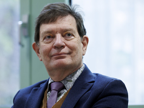 Le statut de conseiller personnel de magistrat devrait être revu