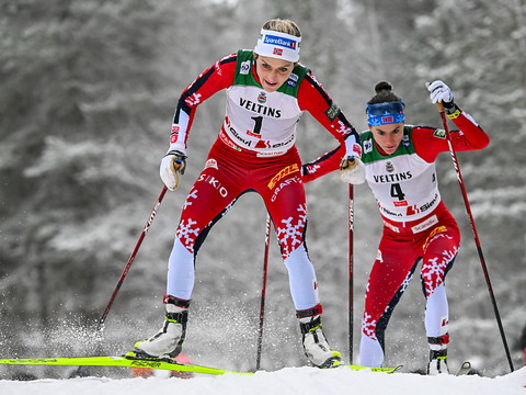 Therese Johaug à nouveau sur la première marche du podium