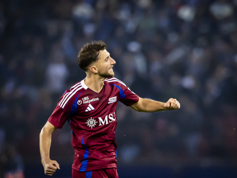 Miroslav Stevanovic prolonge à Servette