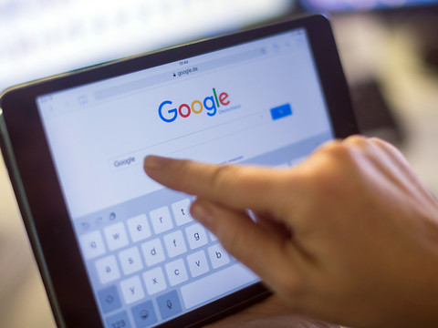 Recherches Google: championnat d'Europe de foot et Nemo en tête