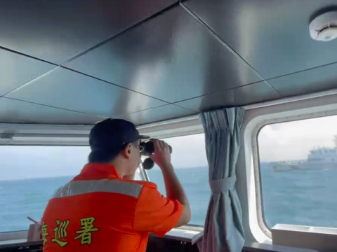 Taïwan face à un déploiement naval massif de la Chine