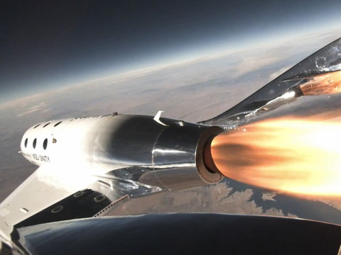 Virgin Galactic veut lancer des vols spatiaux depuis l'Italie