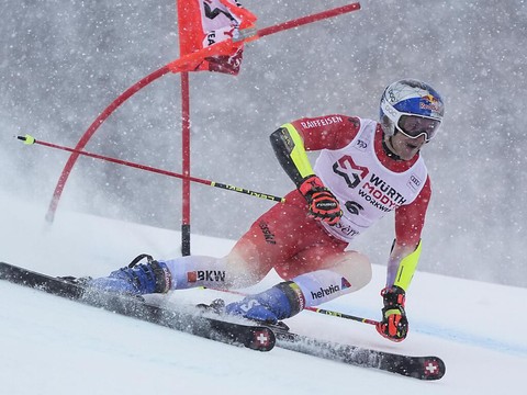 1re manche: Odermatt en tête, Meillard 3e à 0''32